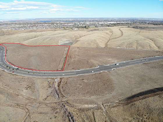 19.3 Acres of Mixed-Use Land for Sale in Kennewick, Washington