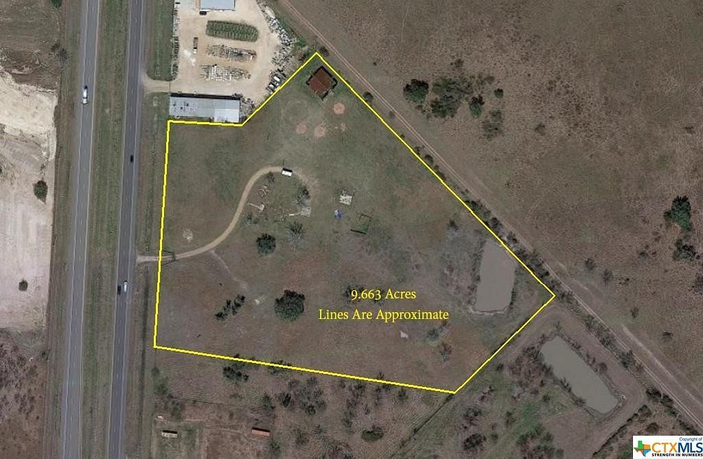 9.7 Acres of Mixed-Use Land for Sale in Victoria, Texas