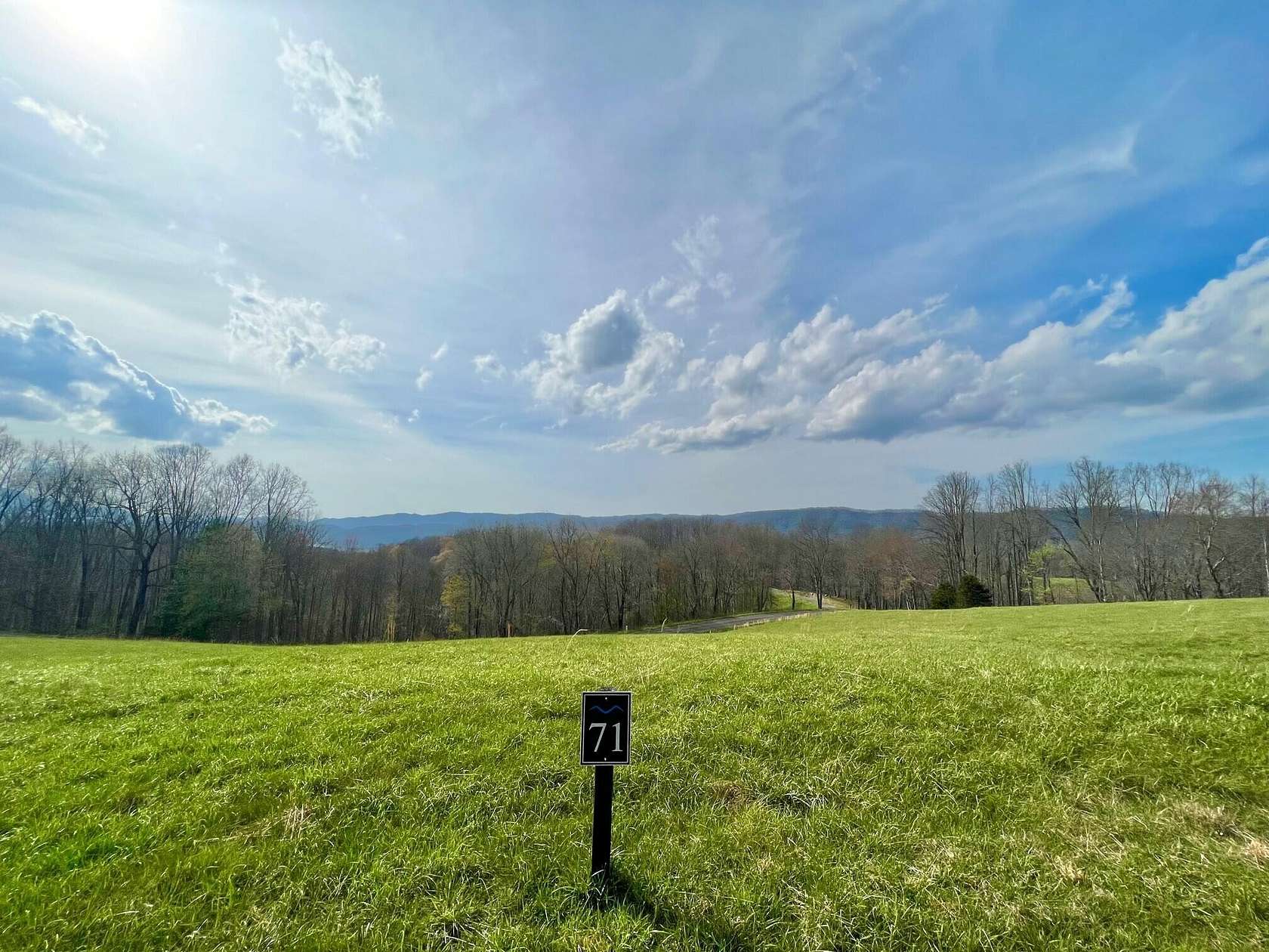 0.75 Acres of Residential Land for Sale in Butler, Tennessee