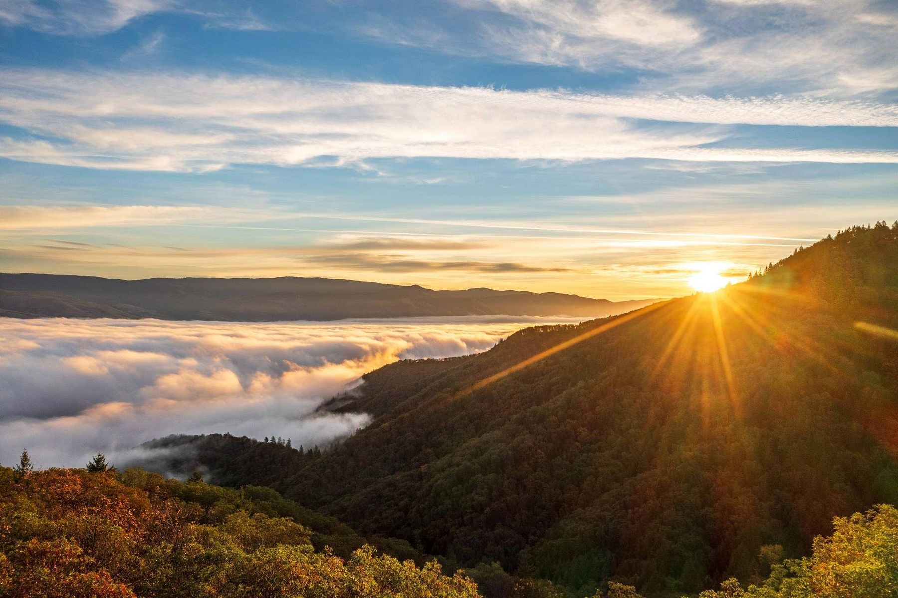 1,952 Acres of Recreational Land & Farm for Sale in Ashland, Oregon