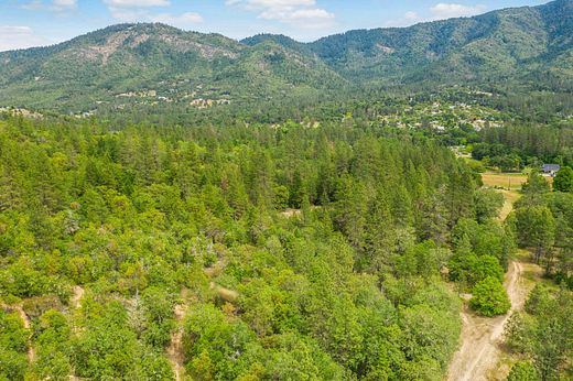 81.6 Acres of Recreational Land for Sale in Grants Pass, Oregon