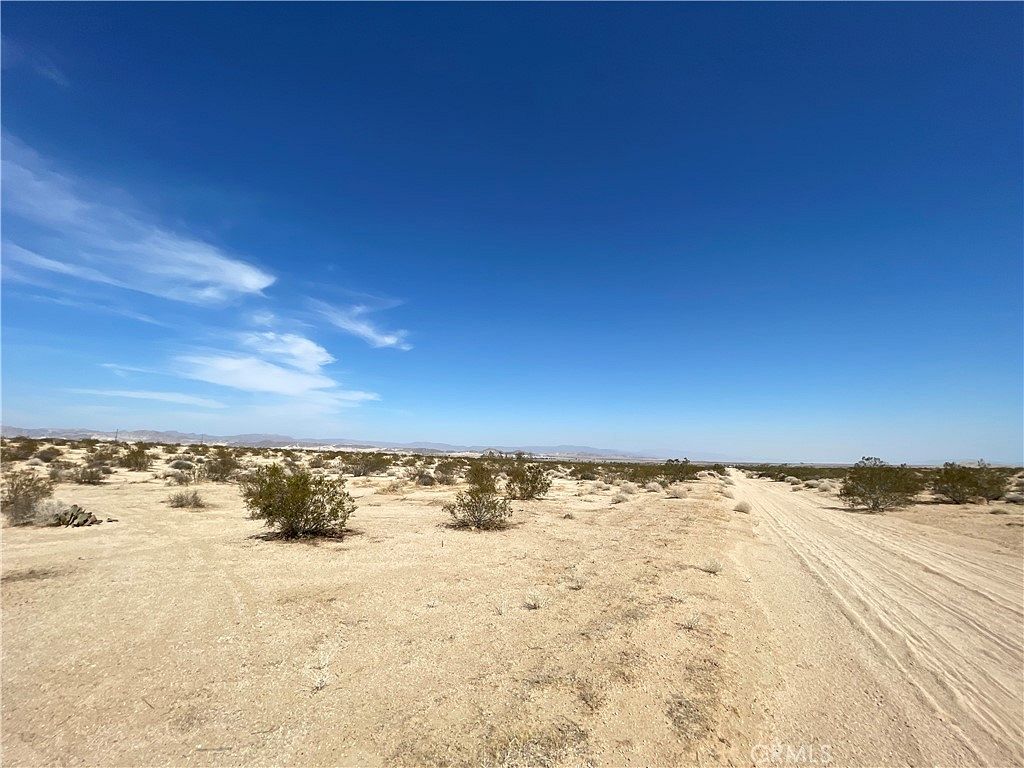 10 Acres of Residential Land for Sale in Twentynine Palms, California