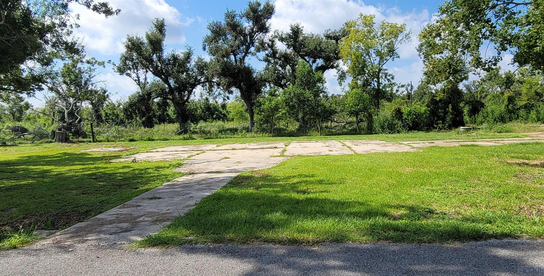 0.32 Acres of Residential Land for Sale in Chauvin, Louisiana