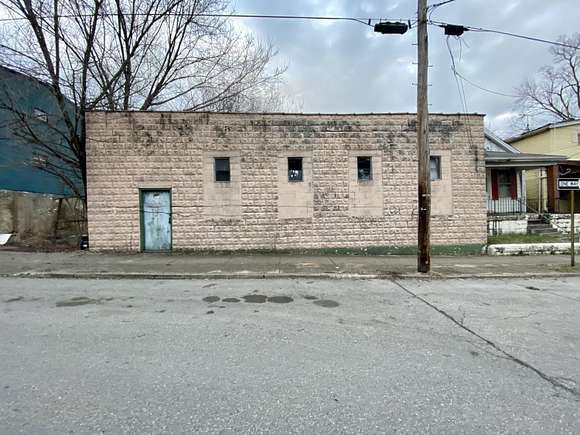 0.07 Acres of Commercial Land for Sale in Covington, Kentucky