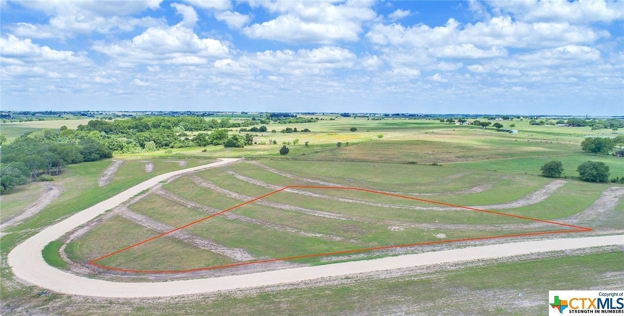1.98 Acres of Residential Land for Sale in Shiner, Texas