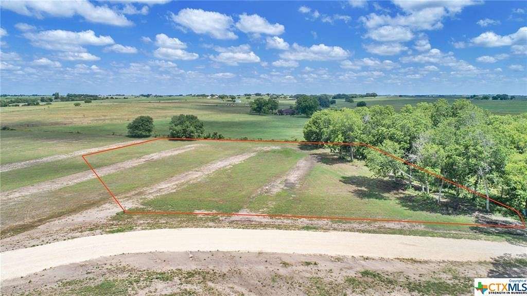 2.4 Acres of Residential Land for Sale in Shiner, Texas