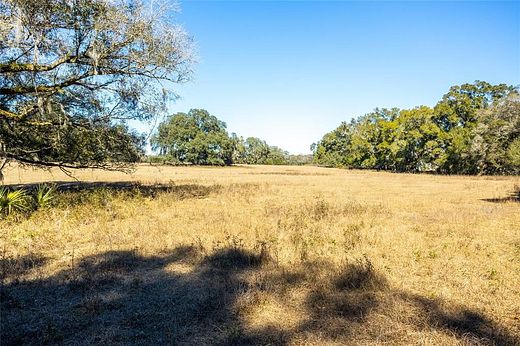 23 Acres of Recreational Land for Sale in High Springs, Florida