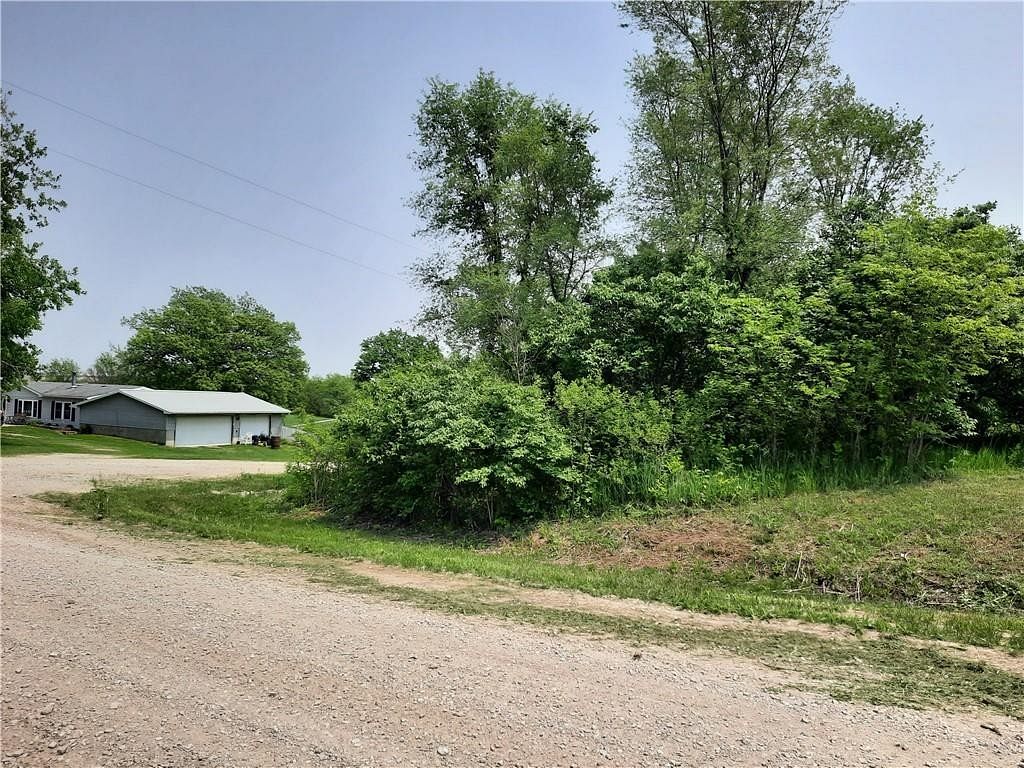 2.9 Acres of Residential Land for Sale in Colfax, Iowa
