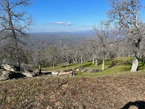 5.7 Acres of Residential Land for Sale in Coarsegold, California