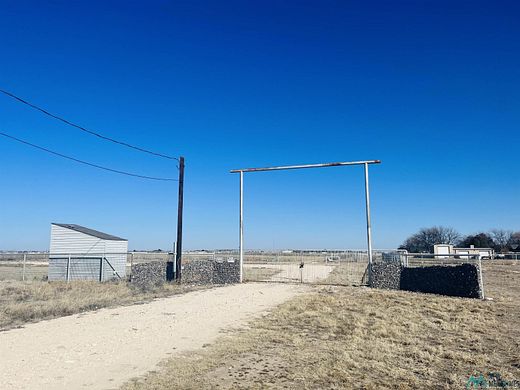 16.1 Acres of Land for Sale in Hobbs, New Mexico