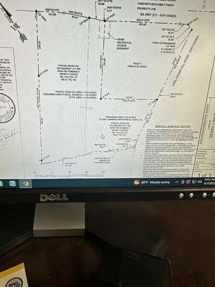 4.5 Acres of Improved Commercial Land for Sale in Winder, Georgia
