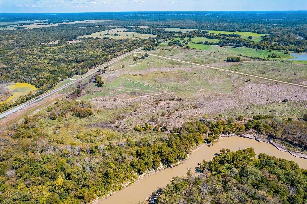 12.27 Acres of Recreational Land for Sale in Cayuga, Texas