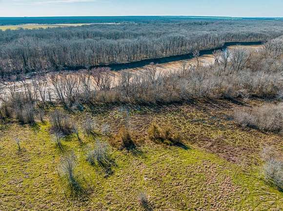 12.3 Acres of Recreational Land for Sale in Cayuga, Texas