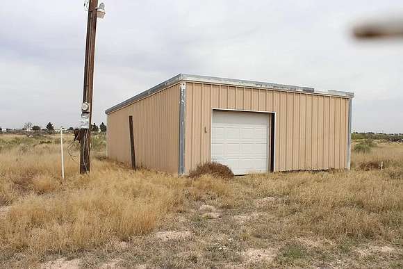 9.44 Acres of Land for Sale in Monahans, Texas