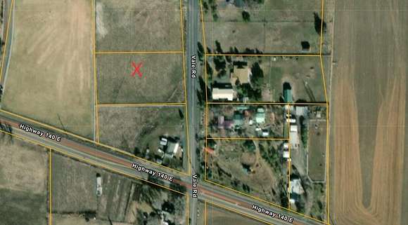 1.09 Acres of Residential Land for Sale in Klamath Falls, Oregon