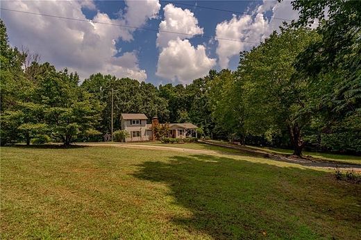4 Acres of Improved Mixed-Use Land for Sale in Lithia Springs, Georgia