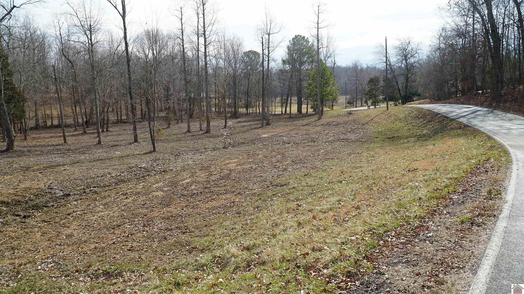 2 Acres of Residential Land for Sale in Benton, Kentucky