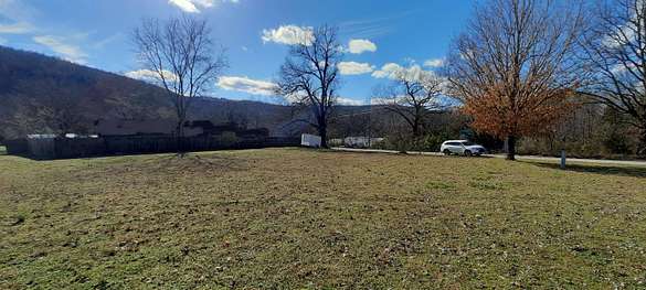 0.52 Acres of Residential Land for Sale in Mountain View, Arkansas