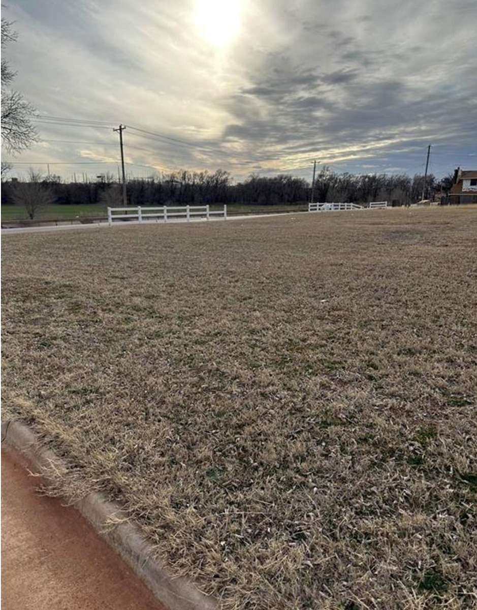 0.395 Acres of Residential Land for Sale in Elk City, Oklahoma