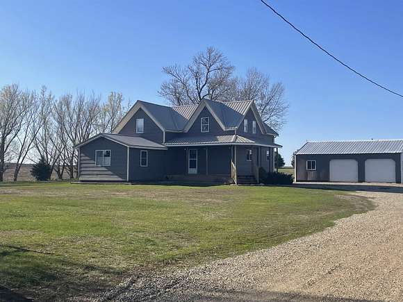 2.79 Acres of Residential Land with Home for Sale in Hawarden, Iowa