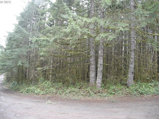 17.3 Acres of Recreational Land for Sale in Deer Island, Oregon