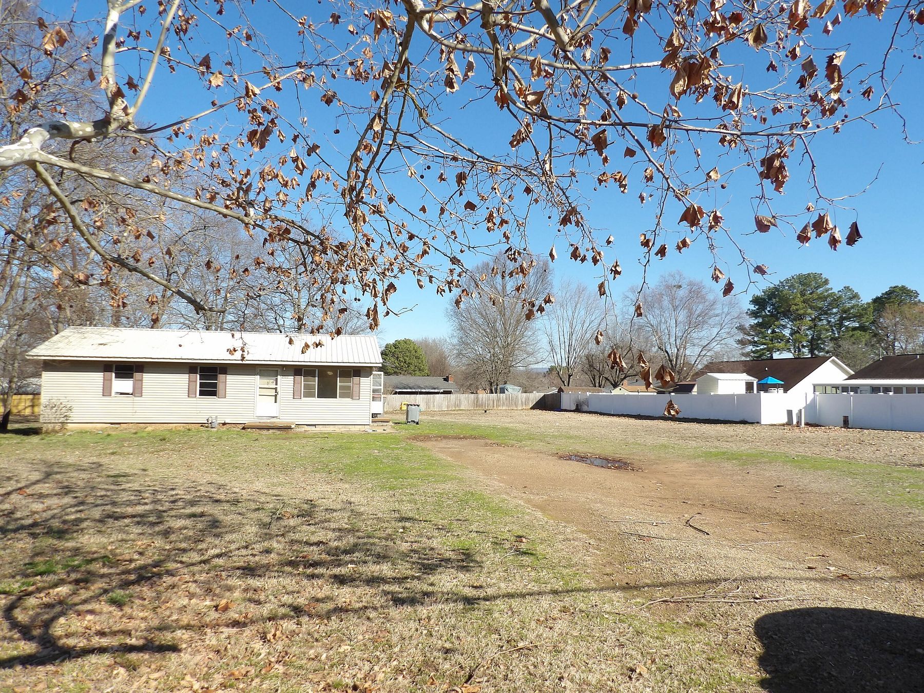 1 Acre of Commercial Land for Sale in Ozark, Arkansas