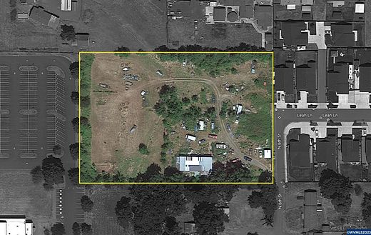 3.1 Acres of Land for Sale in Creswell, Oregon