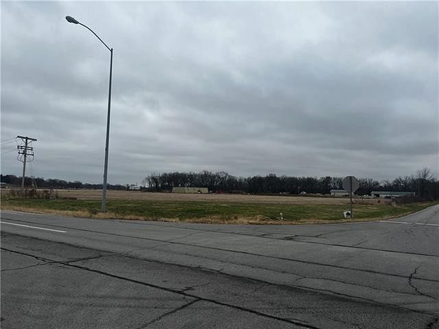 20 Acres of Commercial Land for Sale in Kearney, Missouri
