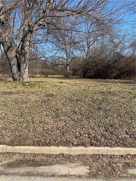 0.946 Acres of Residential Land for Sale in Shawnee, Oklahoma