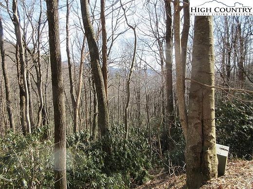 4.7 Acres of Residential Land for Sale in Blowing Rock, North Carolina