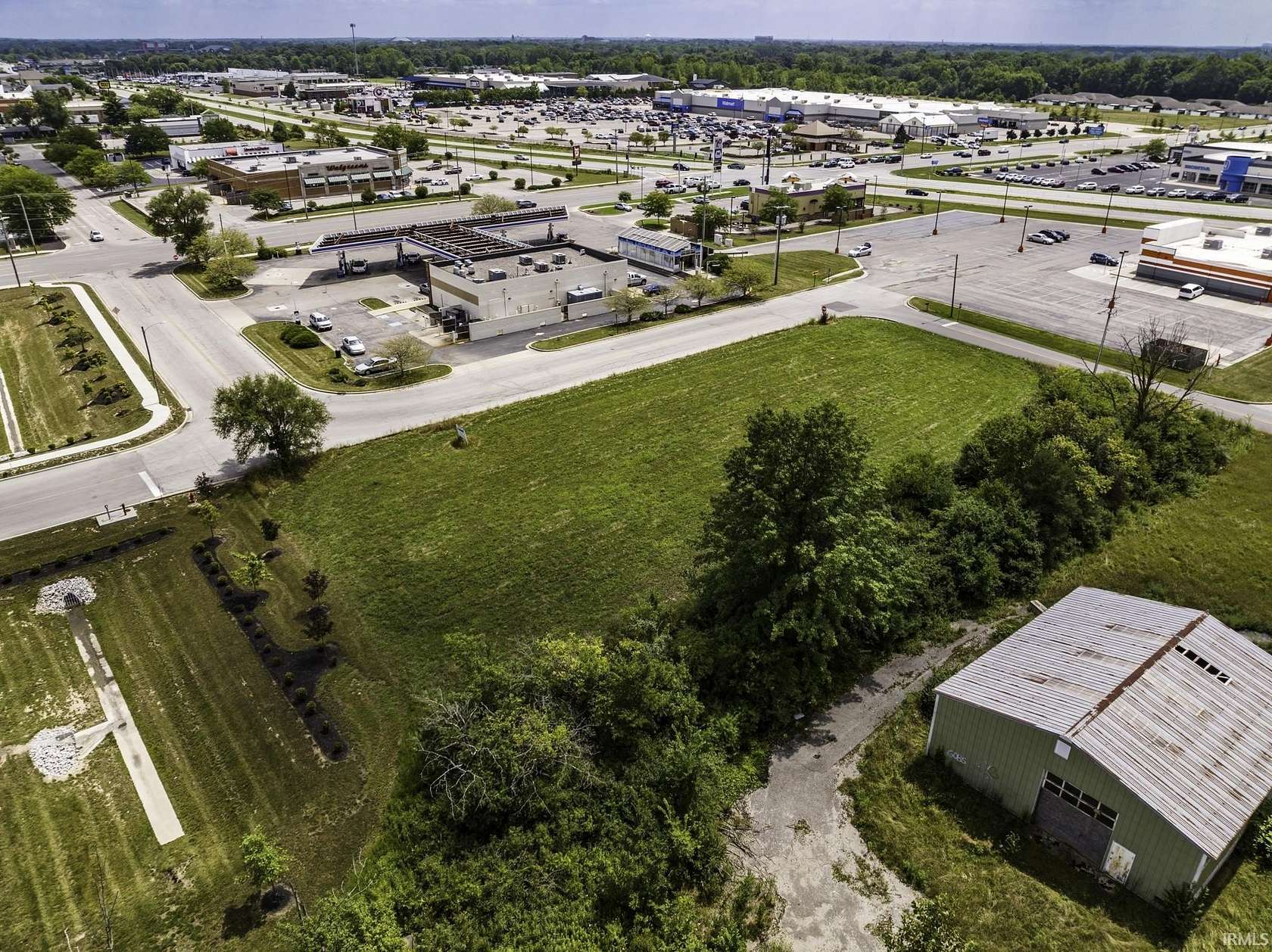 0.95 Acres of Commercial Land for Sale in Muncie, Indiana