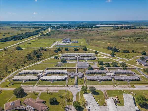17 Acres of Improved Land for Sale in Arcadia, Florida