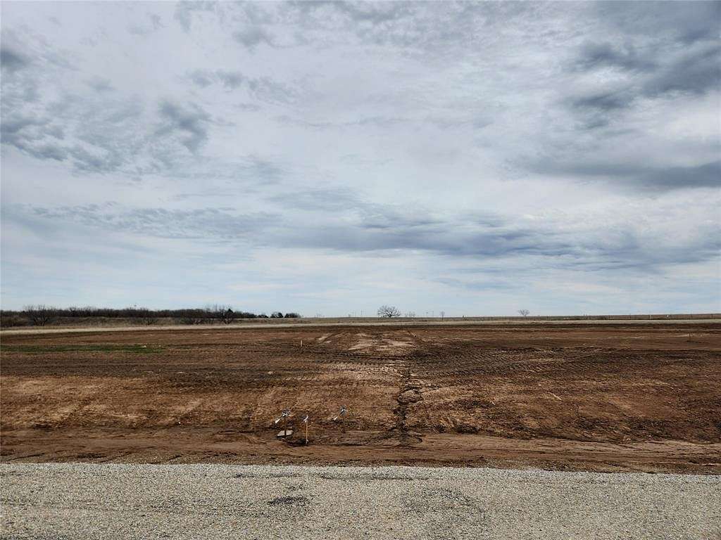 1.41 Acres of Land for Sale in Paradise, Texas