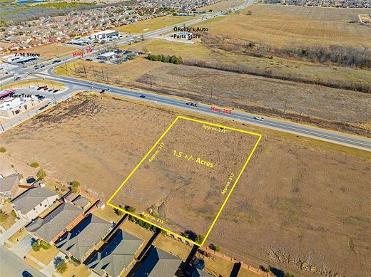 1.5 Acres of Commercial Land for Sale in Lavon, Texas