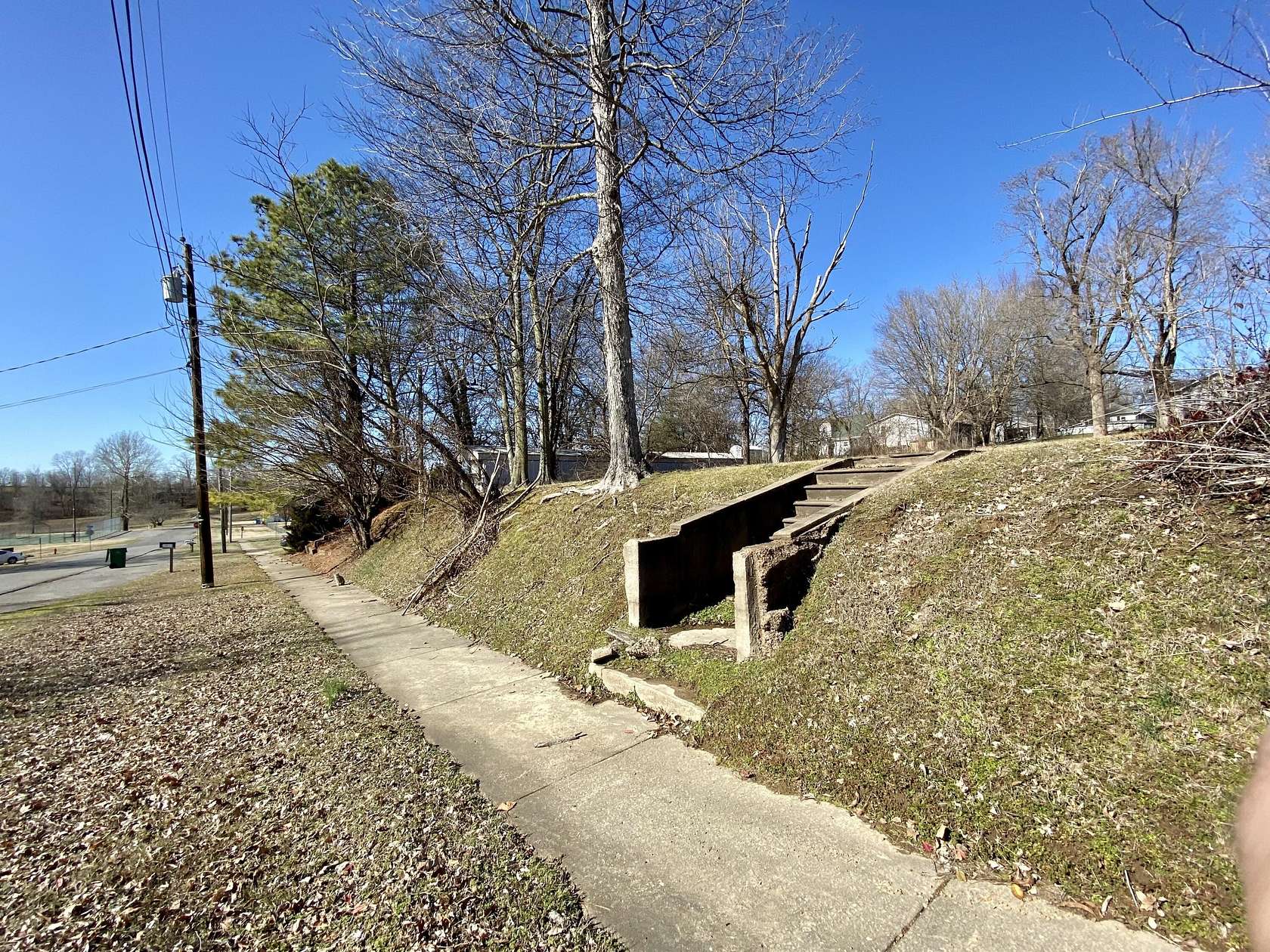 0.32 Acres of Residential Land for Sale in Wickliffe, Kentucky