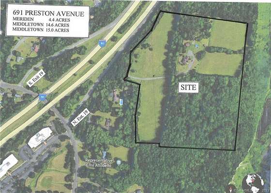 34 Acres of Mixed-Use Land for Sale in Middletown, Connecticut