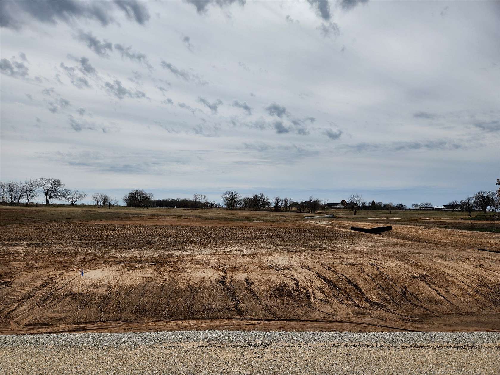 1.1 Acres of Residential Land for Sale in Paradise, Texas