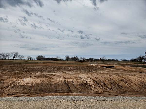 1.1 Acres of Residential Land for Sale in Paradise, Texas
