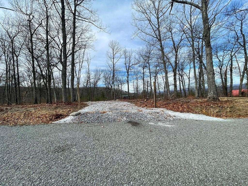 0.84 Acres of Residential Land for Sale in La Follette, Tennessee