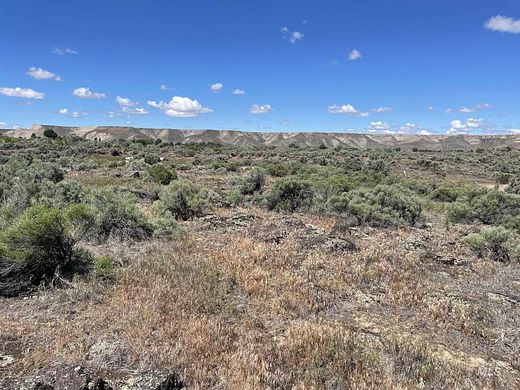 1.1 Acres of Residential Land for Sale in Hagerman, Idaho