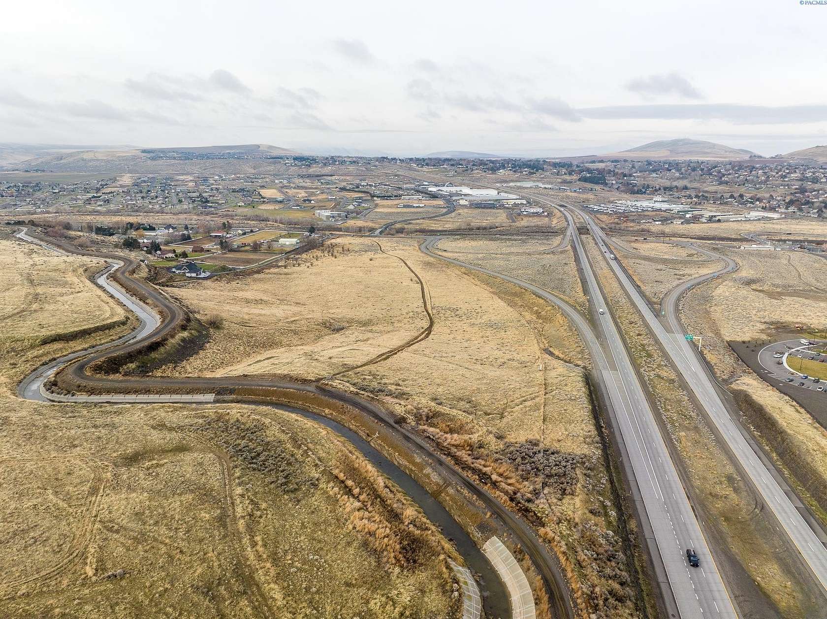 8.33 Acres of Mixed-Use Land for Sale in Kennewick, Washington