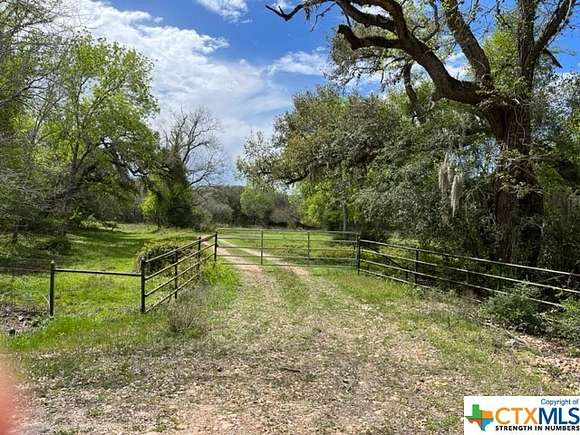 122.979 Acres of Improved Recreational Land for Sale in Yoakum, Texas