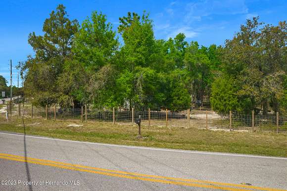 1 Acre of Residential Land for Sale in Shady Hills, Florida
