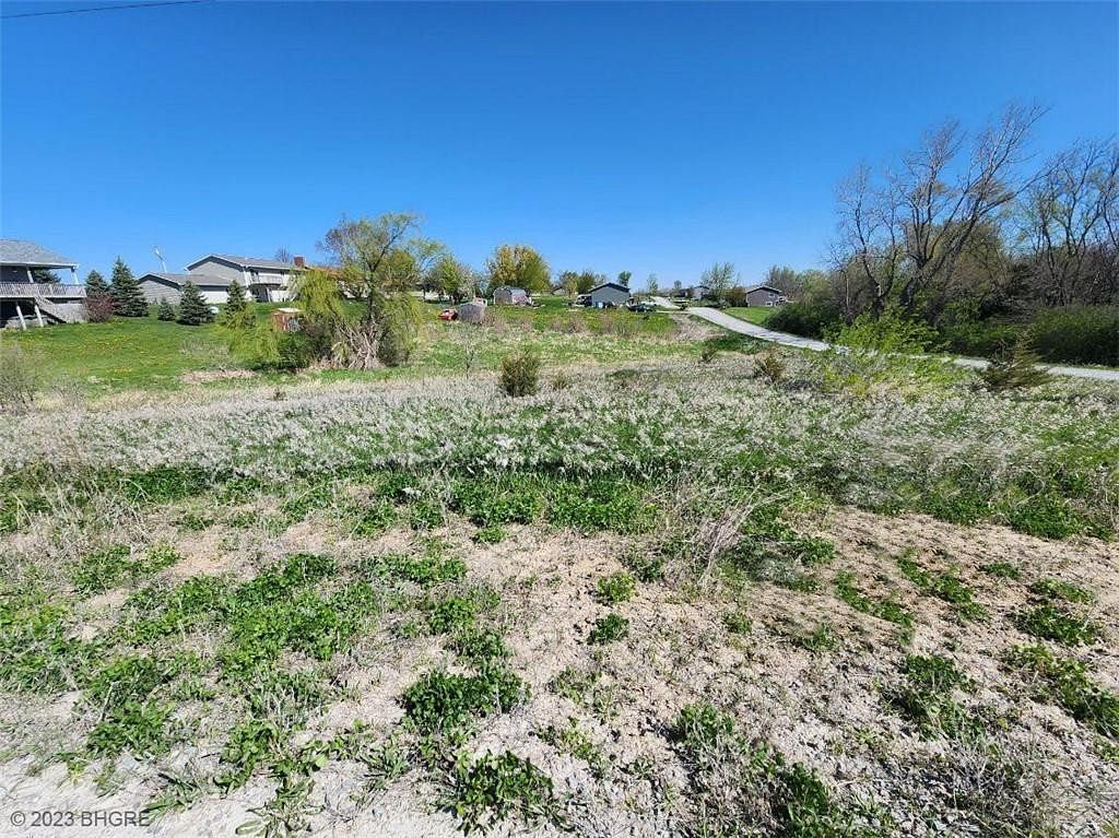 0.27 Acres of Residential Land for Sale in Knoxville, Iowa