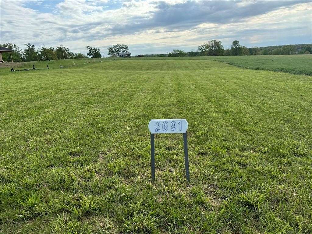 0.37 Acres of Residential Land for Sale in Altamont, Missouri