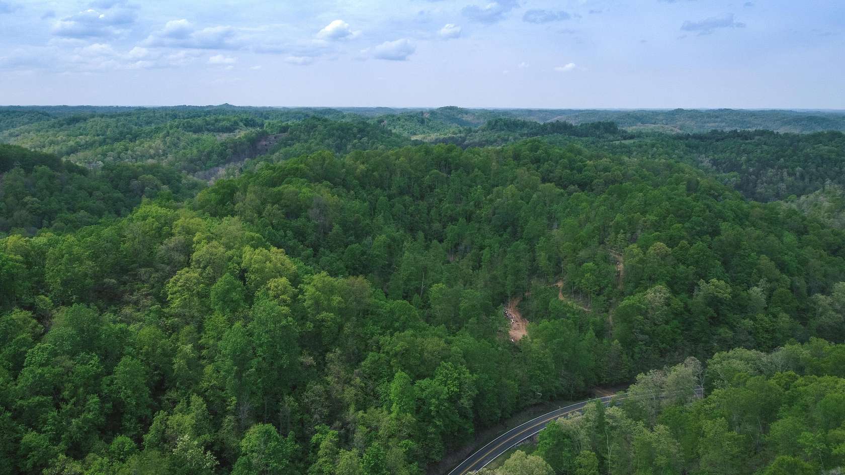 26 Acres of Land for Sale in Booneville, Kentucky