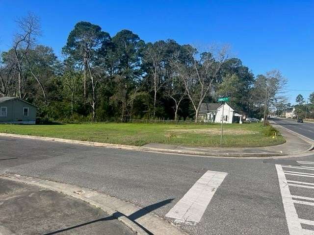 0.4 Acres of Land for Sale in Douglas, Georgia