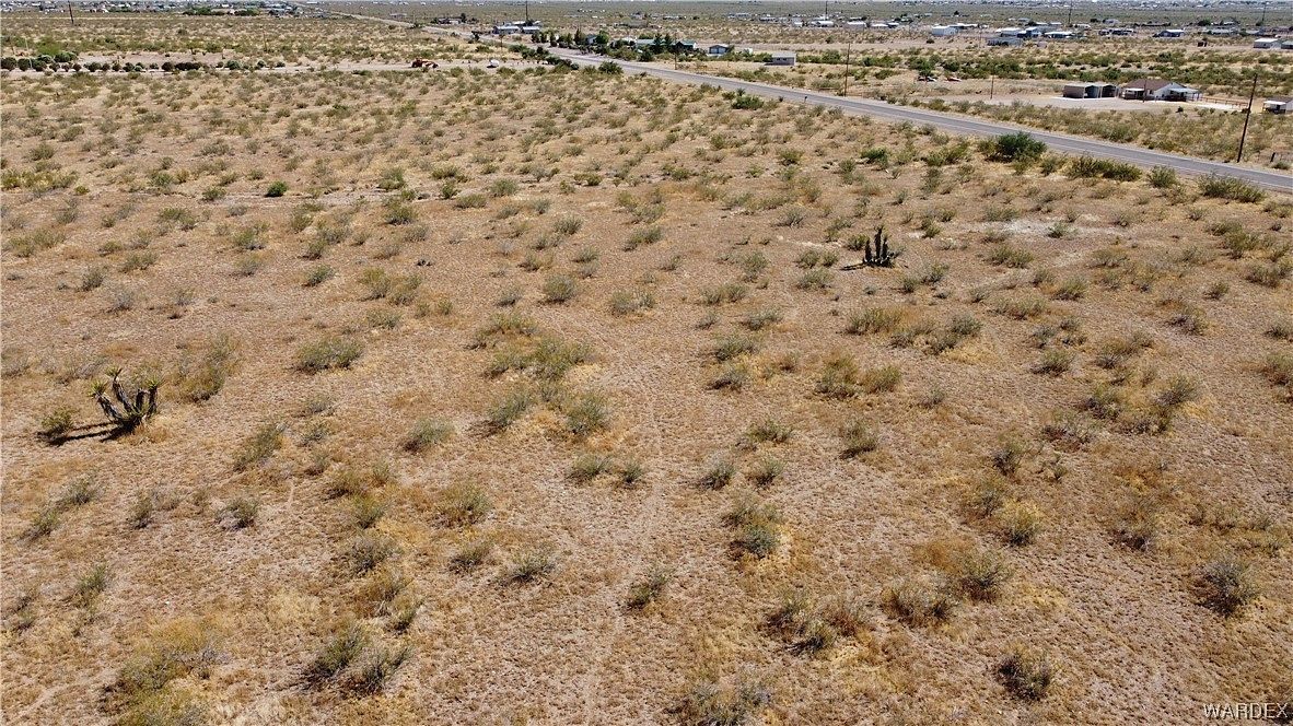 17.2 Acres of Agricultural Land for Sale in Golden Valley, Arizona