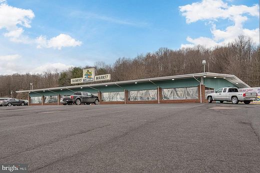 4.6 Acres of Improved Commercial Land for Sale in Oakland, Maryland