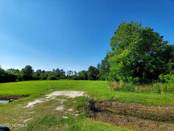 10.5 Acres of Recreational Land for Sale in Chocowinity, North Carolina